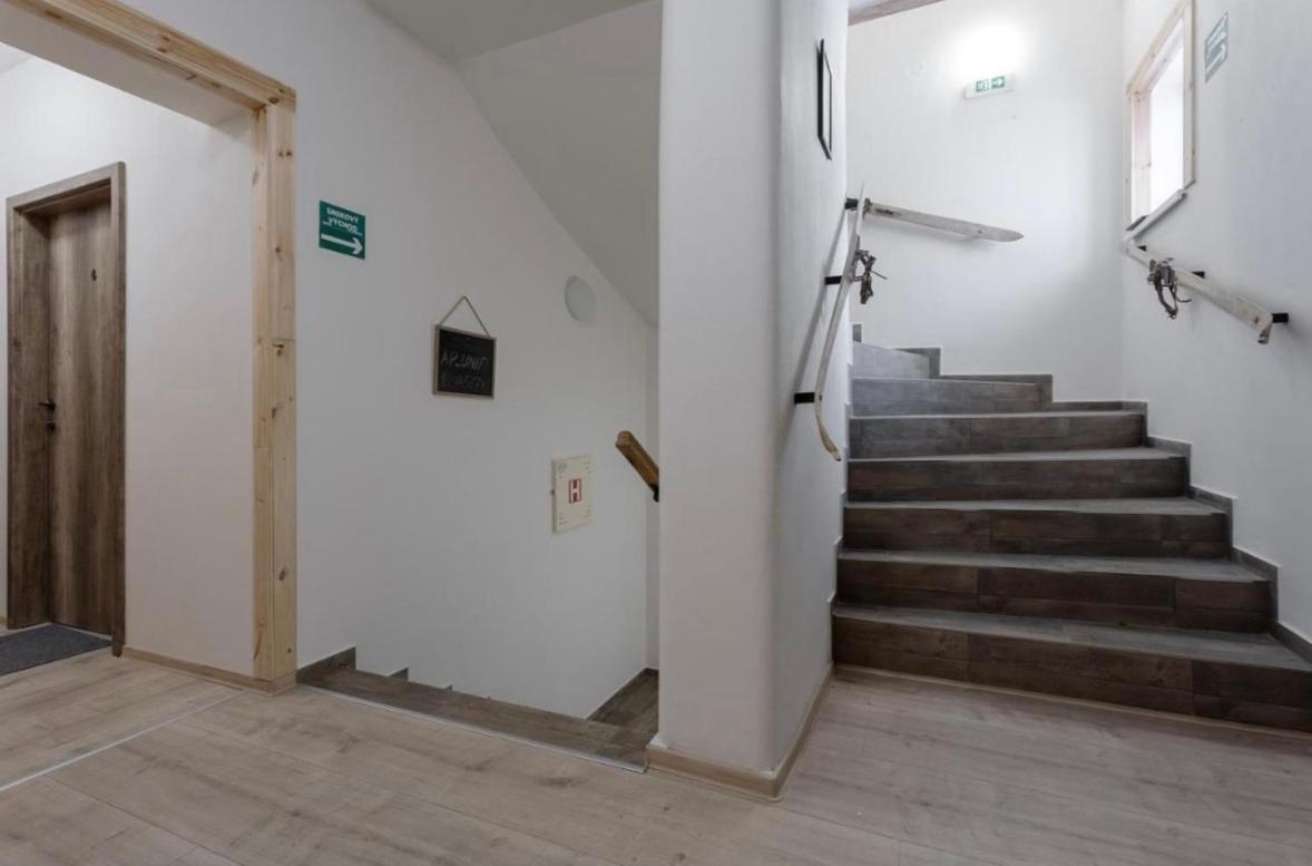 Number 5 Vlevo Dole Apartment Rokytnice nad Jizerou Ngoại thất bức ảnh