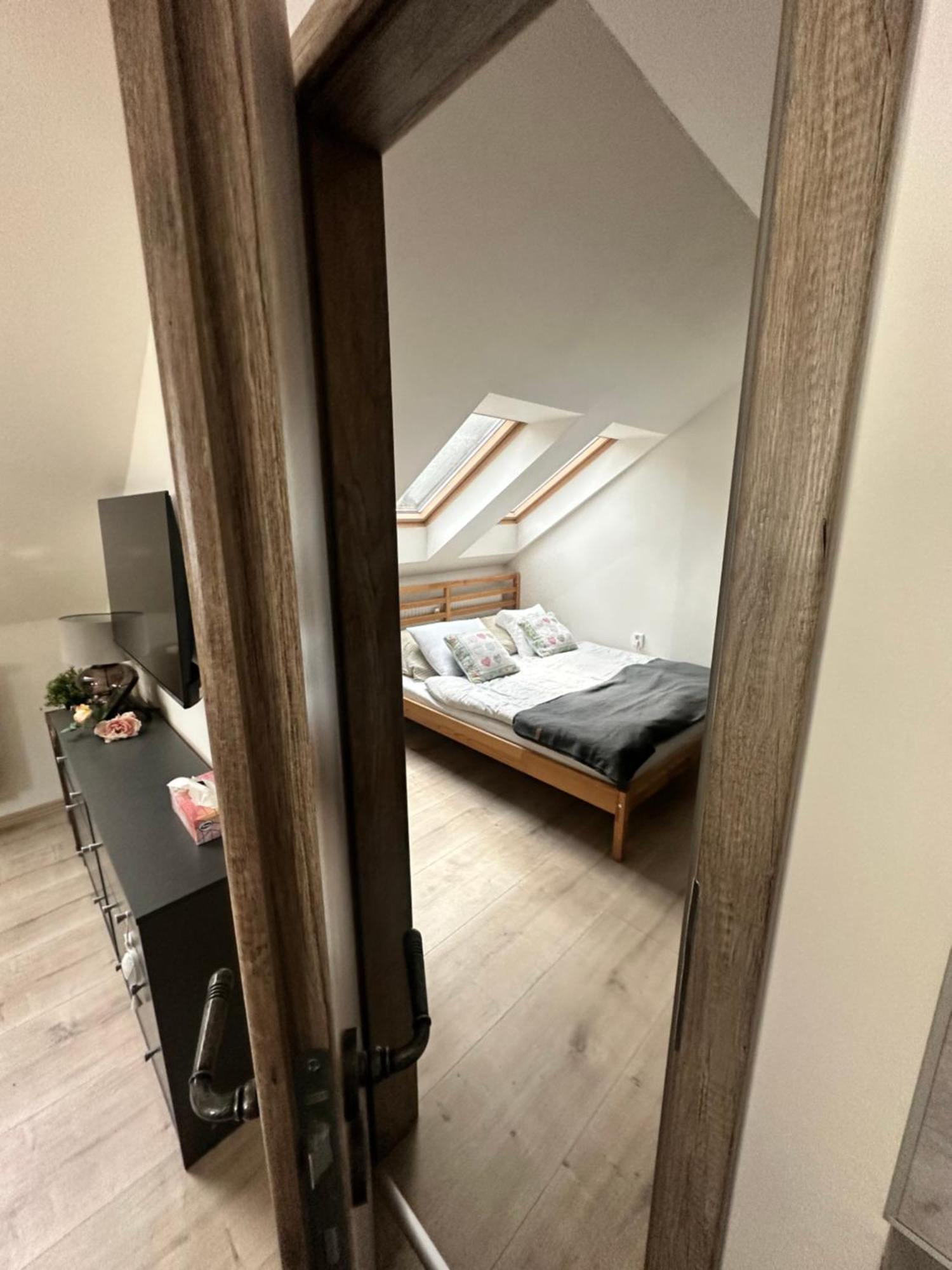 Number 5 Vlevo Dole Apartment Rokytnice nad Jizerou Ngoại thất bức ảnh
